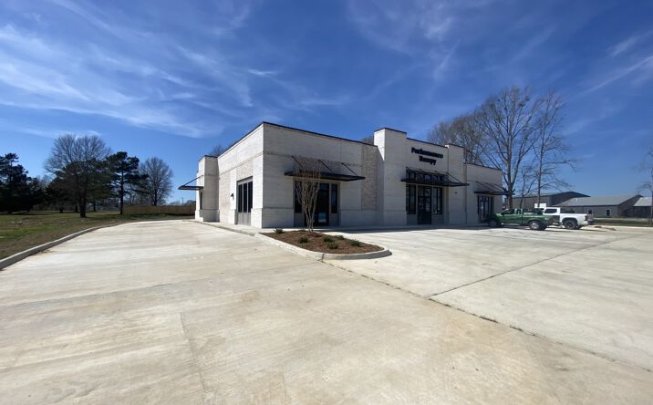 Pictures of Retail, Office property located at 787 US 49, Flora, MS 39071 for lease - image #1