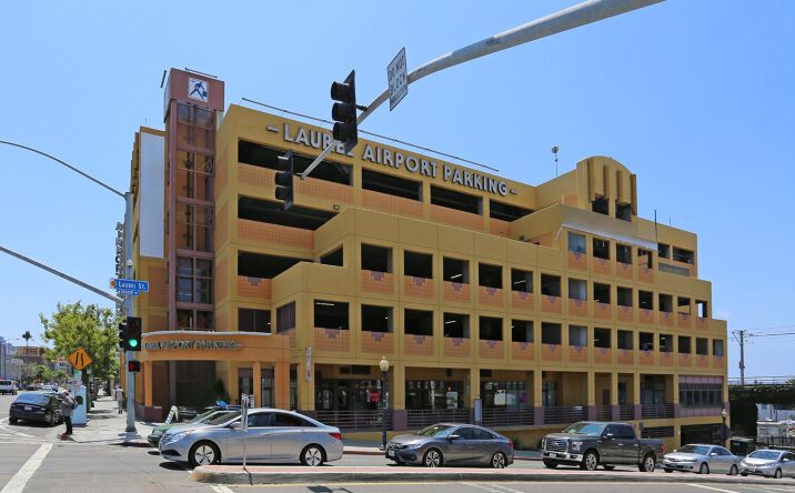 Pictures of Retail, Office property located at 1025 W Laurel St, San Diego, CA 92101 for lease - image #1