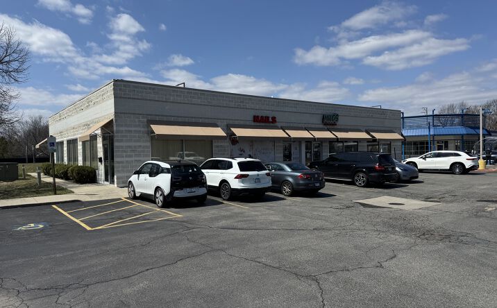 Pictures of Retail, Office, Restaurant property located at 1691 Weiland Rd, Buffalo Grove, IL 60089 for lease - image #1