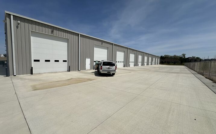 Pictures of Industrial property located at 16001 Boyle Ln, Evansville, IN 47725 for lease - image #1