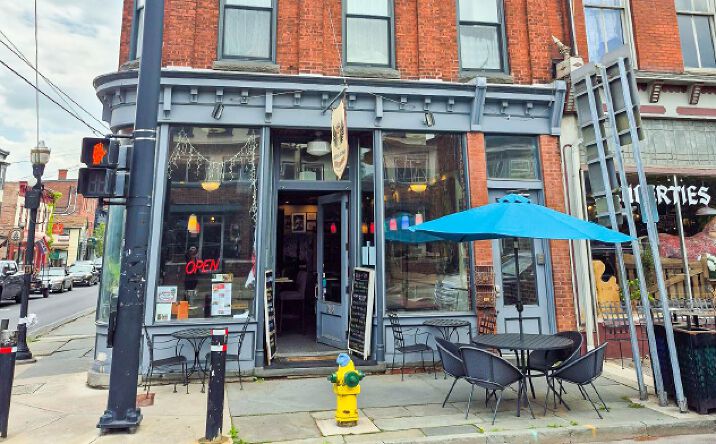 Pictures of Retail, Restaurant property located at 216 Main St, Saugerties, NY 12477 for lease - image #1