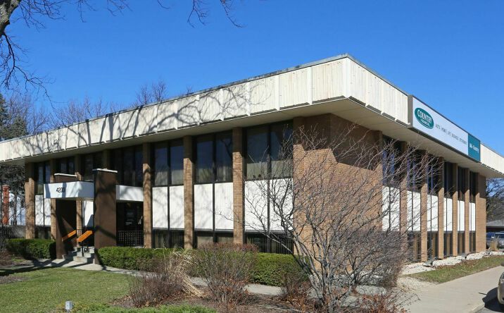 Pictures of Office property located at 4200 Euclid Ave, Rolling Meadows, IL 60008 for lease - image #1