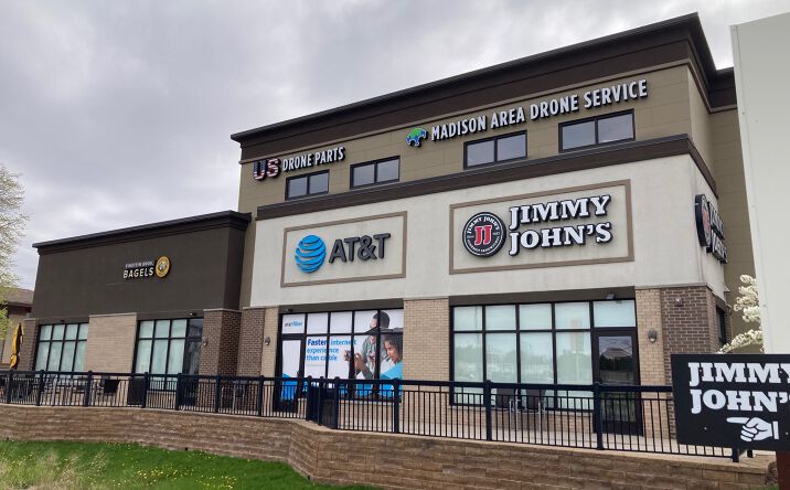 Pictures of Retail, Office property located at 2839 Fish Hatchery Rd, Fitchburg, WI 53713 for lease - image #1