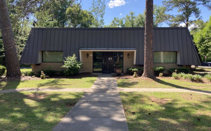 Pictures of Office property located at 2414 E Plaza Dr, Tallahassee, FL 32308 for lease - image #1