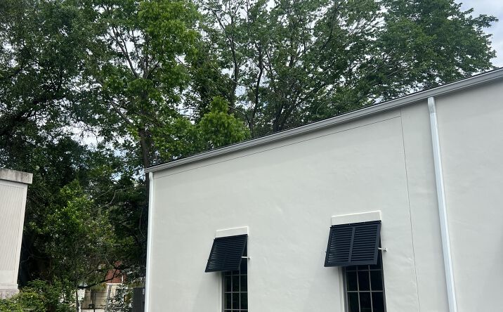 Pictures of Retail, Office, Special Purpose property located at 341 E Bay St, Charleston, SC 29401 for lease - image #1