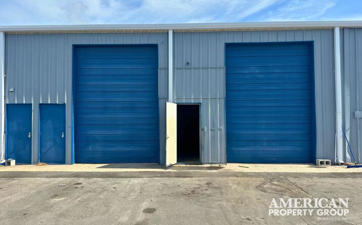 Pictures of Industrial property located at 2143 19th St, Sarasota, FL 34234 for lease - image #1