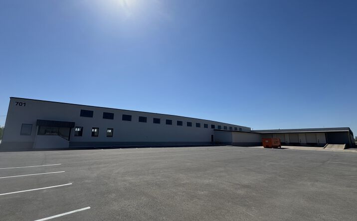 Pictures of Industrial property located at 3600 N Santa Fe, Wichita, KS 67219 for lease - image #1