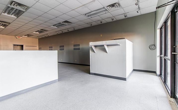 Pictures of Retail property located at 207 Blanchard St, West Monroe, LA 71291 for lease - image #1
