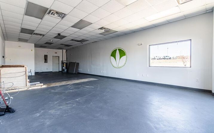 Pictures of Retail property located at 207 Blanchard St, West Monroe, LA 71291 for lease - image #1