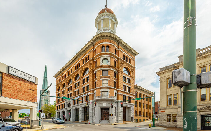 Pictures of Office property located at 736 Georgia Ave, Chattanooga, TN 37402 for lease - image #1