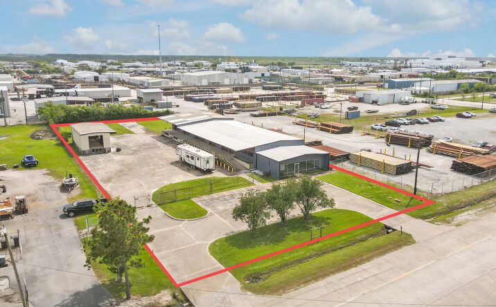 Pictures of Office, Industrial property located at 111 Dickson Rd, Houma, LA 70363 for lease - image #1