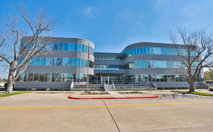 Pictures of Office property located at 8955 Katy Fwy, Houston, TX 77024 for lease - image #1
