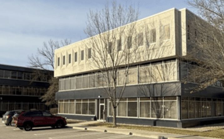 Pictures of Office property located at 21411 Civic Center Dr, Southfield, MI 48076 for lease - image #1