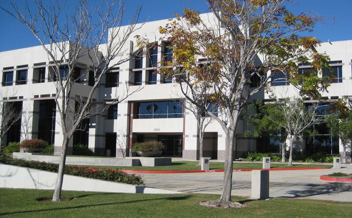 Pictures of Office property located at 2901 N Ventura Road, Oxnard, CA 93036 for lease - image #1