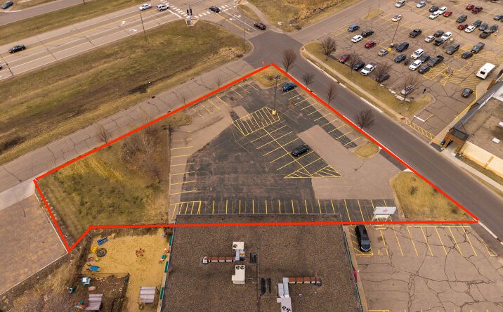 Pictures of Land property located at 9101 S Hwy Dr, Circle Pines, MN 55014 for lease - image #1