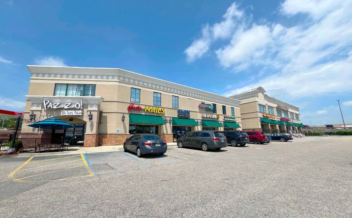 Pictures of Retail property located at 1676 Montgomery Hwy, Hoover, AL 35216 for sales - image #1