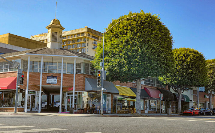 Pictures of Retail property located at 195 S Beverly Dr, Beverly Hills, CA 90210 for lease - image #1