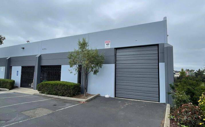 Pictures of Office, Industrial property located at 220 Newhall St, San Francisco, CA 94124 for lease - image #1