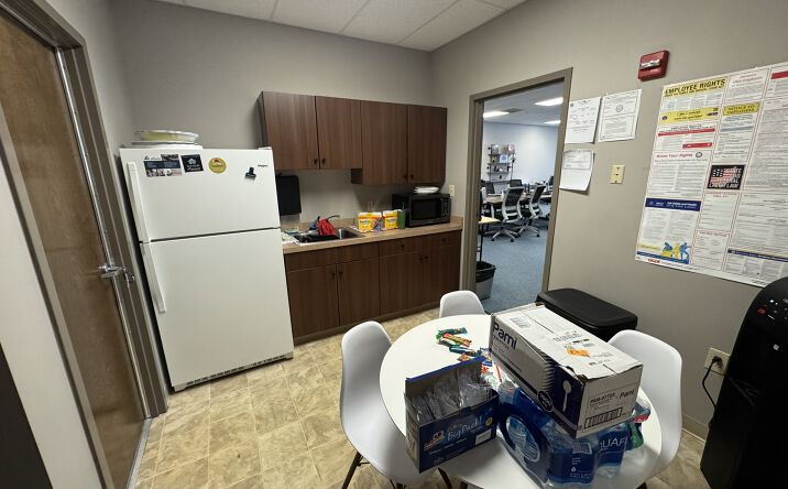 Pictures of Office property located at 7580 Northcliff Ave, Brooklyn, OH 44144 for lease - image #1