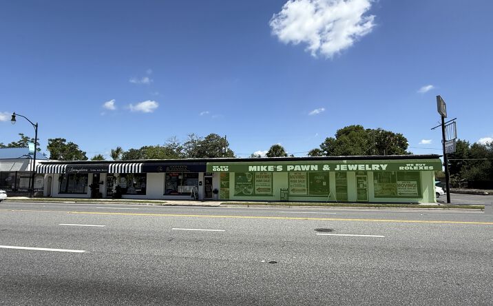 Pictures of Retail property located at 2113 W Fairbanks Ave, Winter Park, FL 32789 for lease - image #1
