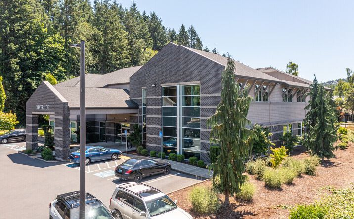 Pictures of Office property located at 2925 River Rd S, Salem, OR 97302 for lease - image #1