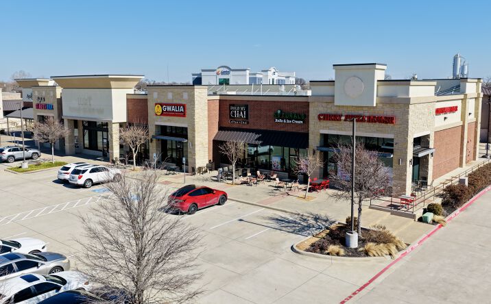 Pictures of Retail, Restaurant property located at 5266 Independence Parkway, Frisco, TX 75035 for lease - image #1