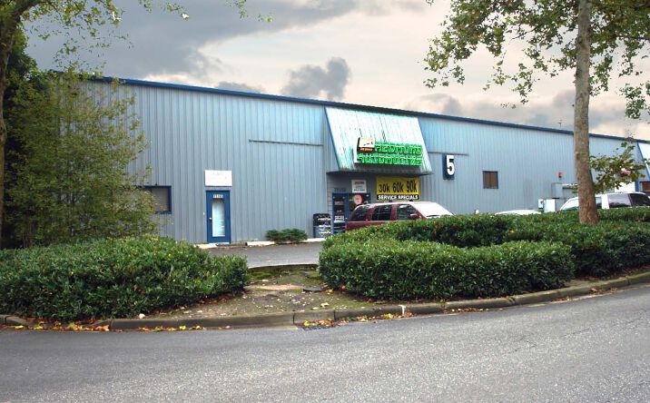 Pictures of Office, Industrial property located at 15165 NE 90th St, Redmond, WA 98052 for lease - image #1