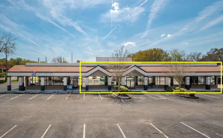 Pictures of Office property located at 2440 Mayport Rd, Jacksonville, FL 32233 for lease - image #1