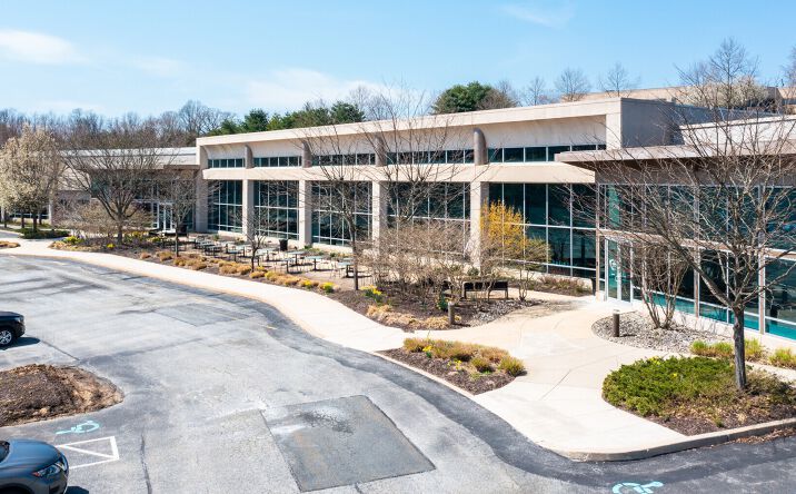 Pictures of Office property located at 1 Braxton Way, Glen Mills, PA 19342 for lease - image #1