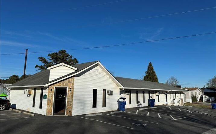 Pictures of Special Purpose property located at 224 Professional Court Unit 224, Dallas, GA 30132 for lease - image #1