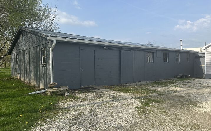Pictures of Industrial property located at 918 W 130th St, Hinckley, OH 44233 for sales - image #1
