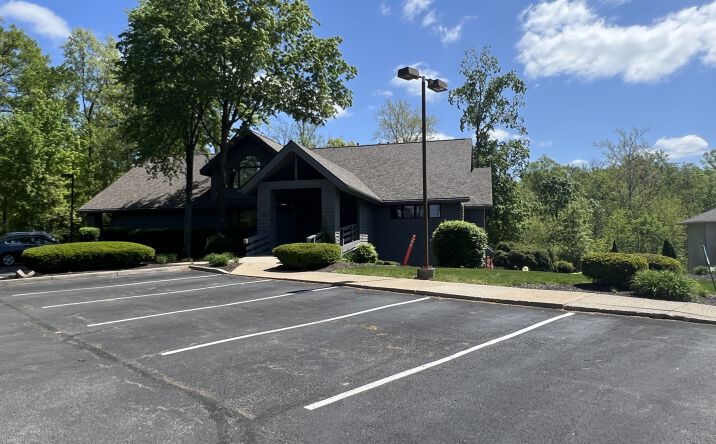 Pictures of Office property located at 830 E Johnstown Rd, Gahanna, OH 43230 for lease - image #1