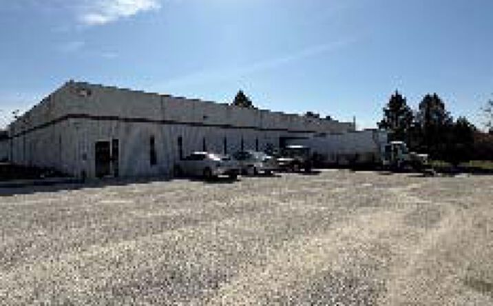 Pictures of Industrial property located at 1002 Industrial Dr, Berlin Township, NJ 08091 for lease - image #1