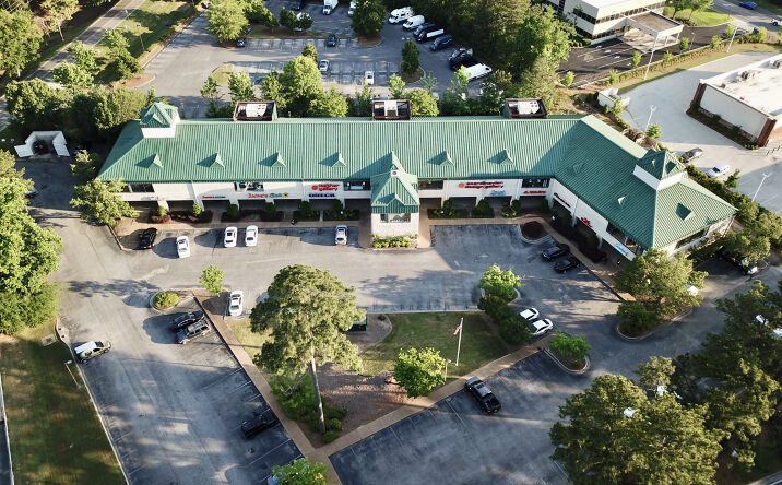 Pictures of Retail property located at 3075 John Hawkins Pkwy, Birmingham, AL 35244 for lease - image #1