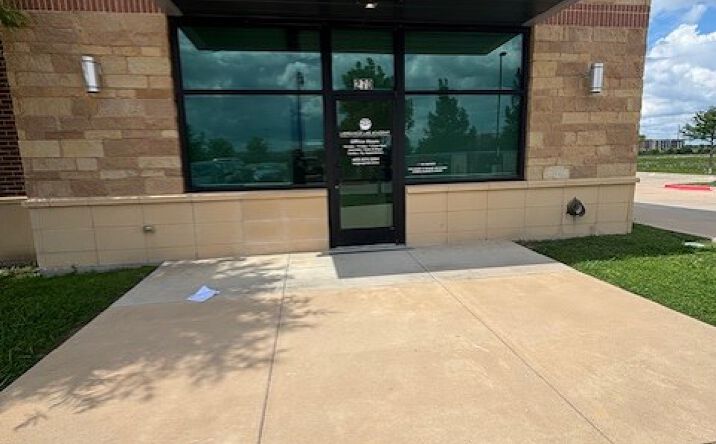 Pictures of Retail, Office property located at 9560 Legacy Dr, Frisco, TX 75033 for lease - image #1