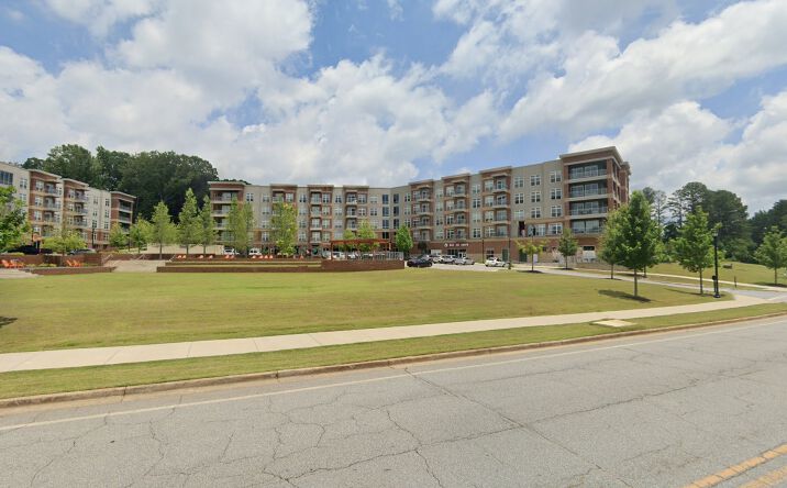 Pictures of Retail, Restaurant property located at 2960 Flowers Rd S, Atlanta, GA 30341 for lease - image #1