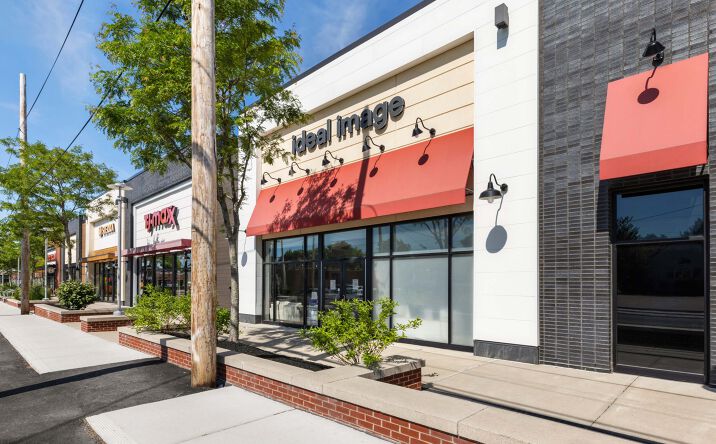 Pictures of Retail property located at 165 Needham St, NEWTON U F, MA 02464 for lease - image #1