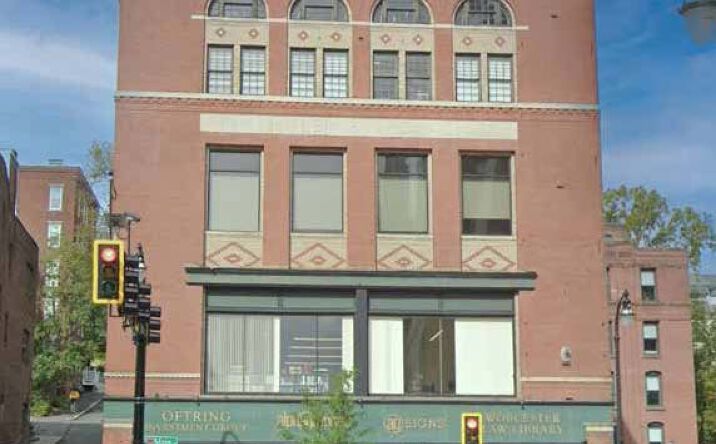Pictures of Retail property located at 184 Main St, Worcester, MA 01608 for lease - image #1