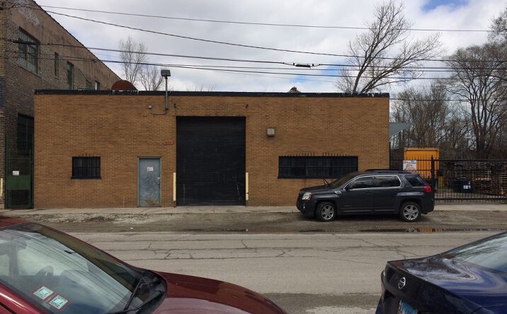 Pictures of Industrial property located at 834 W 49th Pl, Chicago, IL 60609 for lease - image #1