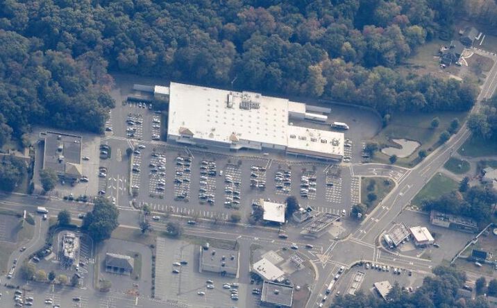 Pictures of Retail property located at 415 Cooley St, Springfield, MA 01128 for lease - image #1