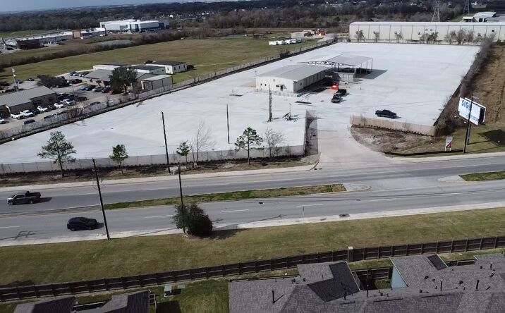 Pictures of Industrial property located at 6110 Red Bluff Rd., Pasadena, TX 77505 for lease - image #1