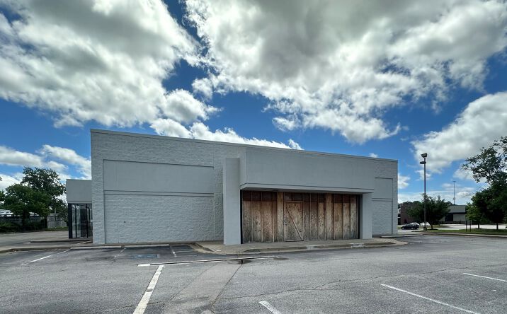 Pictures of Retail property located at 1761 Galleria Blvd, Franklin, TN 37067 for lease - image #1