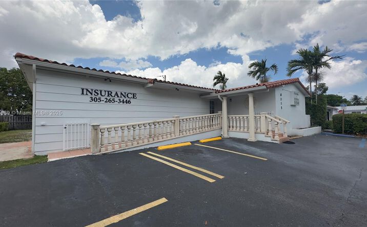 Pictures of Office property located at 8315 SW 24th St # B, Miami, FL 33155 for lease - image #1