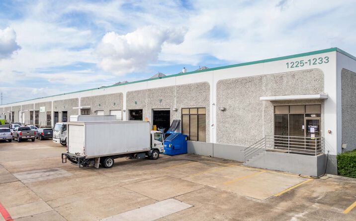 Pictures of Industrial property located at 1231-A North Post Oak, Houston, TX 77055 for lease - image #1