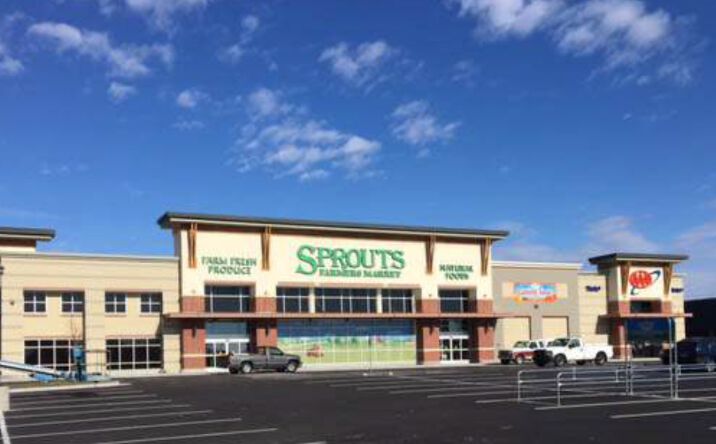 Pictures of Retail property located at 7728 E Central Ave, Wichita, KS 67206 for lease - image #1