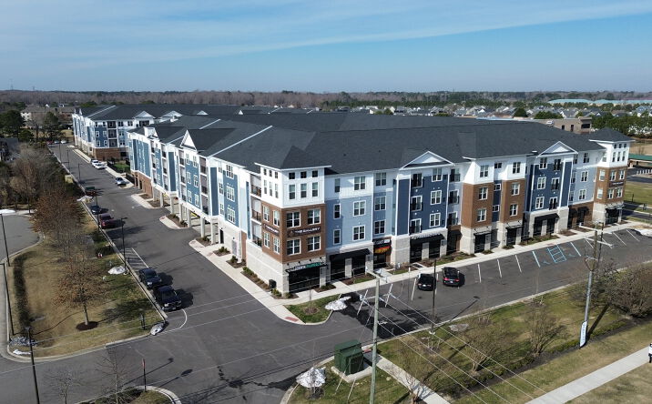 Pictures of Retail property located at 3061 Godwin Blvd, Suffolk, VA 23434 for lease - image #1