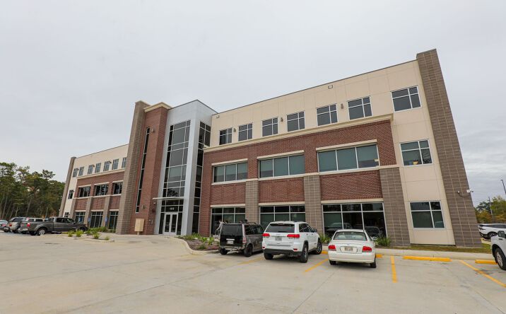 Pictures of Office property located at 1810 Lindberg Dr, Slidell, LA 70458 for lease - image #1
