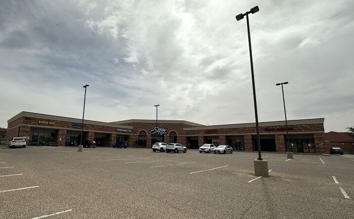 Pictures of Retail, Office, Special Purpose property located at 9810 Indiana Ave, Lubbock, TX 79423 for lease - image #1