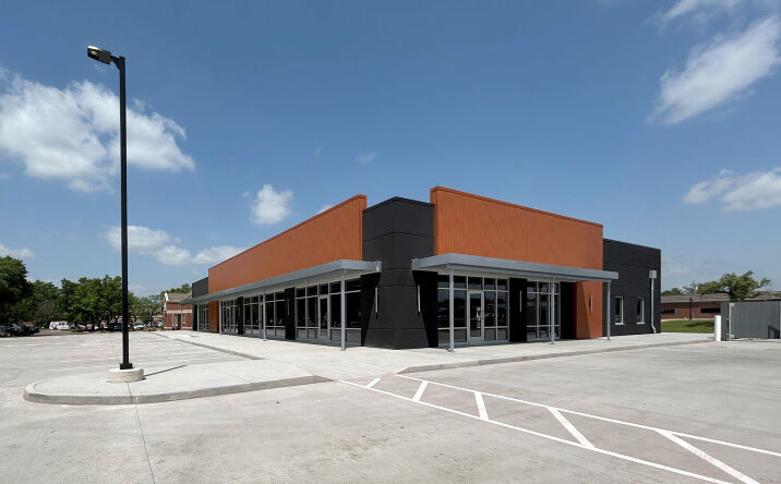 Pictures of Retail, Office property located at 503 N Webb Rd, Wichita, KS 67206 for lease - image #1