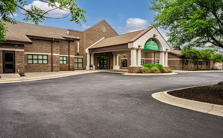 Pictures of Office property located at 2349 Danville Rd SW, Decatur, AL 35603 for lease - image #1
